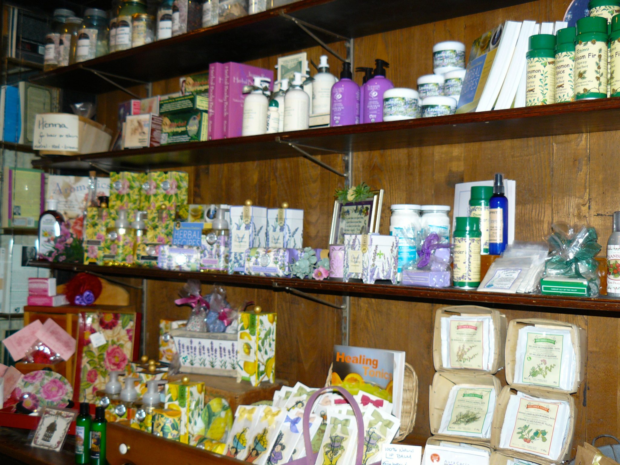 P1040737 The Rosemary House & Gardens